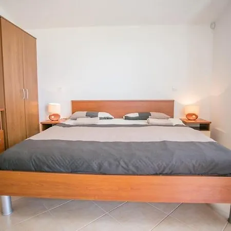 Villa Luka With Private Pool Near Porec Poreč