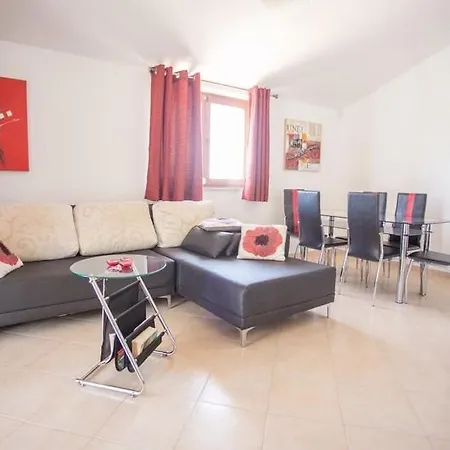 Willa Villa Luka With Private Pool Near Porec *